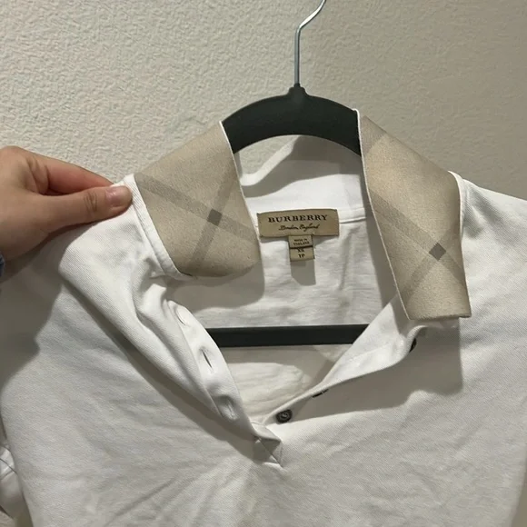 Burberry Polo Women size XS